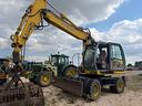 new-holland-w-169-escavatore-gommato