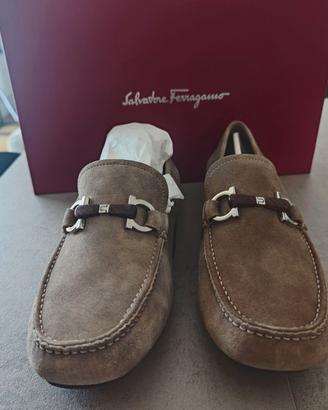 Mocassini uomo Ferragamo beige, taglia 42,5 pelle