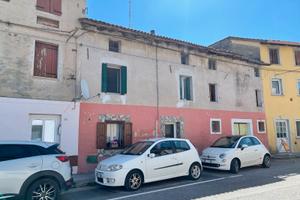 Casa a Gonars da ristrutturare