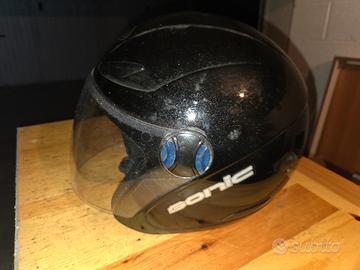 Casco nero 