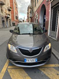 Lancia Ypsilon 1.3 MJT 16V 80 CV 5 porte S&S Plati