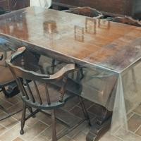 Tavolo, 8 sedie, credenza