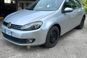 Volkswagen Golf 2.0 TDI 140CV DPF DSG 5p. Highline