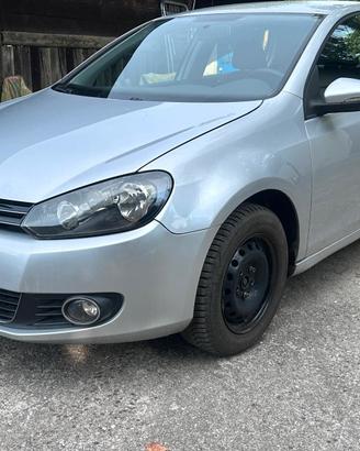 Volkswagen Golf 2.0 TDI 140CV DPF DSG 5p. Highline