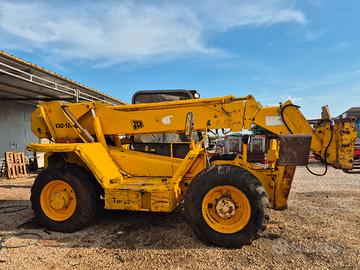 sollevatore telescopico JCB 530-120 targato