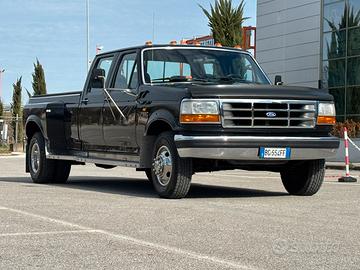 FORD F350 XLT DUALLY ASI
