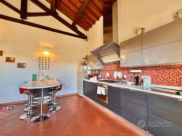 CASA INDIPENDENTE A POGGIO A CAIANO