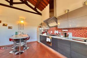 CASA INDIPENDENTE A POGGIO A CAIANO