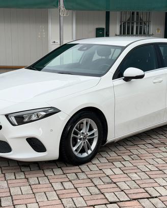 Mercedes-benz A 180 d Automatic Business Extra
