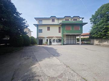 CAPANNONE A CASTEL MELLA