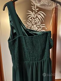 Vestito verde bosco con cintura sotto seno