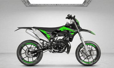 Peugeot XP6 SUPERMOTARD 50 - 2026