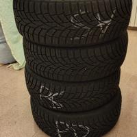 Gomme Toyo 195/55 R16 invernali + ruota di scorta