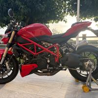 Ducati streetfighter 848