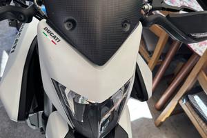 Ducati Hypermotard 939 star white silk