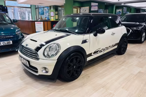 Mini Cooper D 1.6 16V Sport Pack