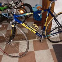 bici corsa Bianchi 
