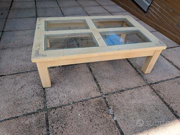 Tavolino da soggiorno