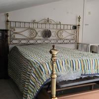 Letto matrimoniale in ottone
