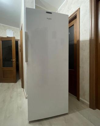 Congelatore Verticale Whirpool