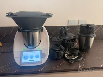 Bimby TM6 2024 + 2 boccali + Affettatutto completo