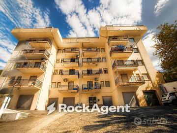 Appartamento di 62 m² con 4 locali a Scalea