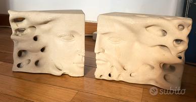 Fermalibri scultura Bivolto Pietra Leccese Texun