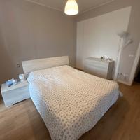 Letto comò e comodini