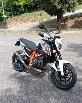 KTM 690 Duke Depotenziata A2 (appena rodata)