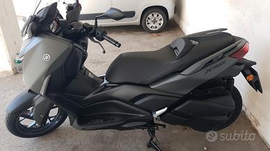Yamaha X Max 300