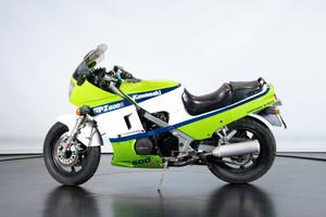 Kawasaki GPX 600 R - 1985