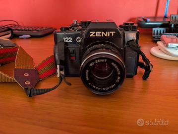 Macchina fotografica Zenit 122