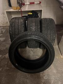Gomme invernali Porsche 718 per 20 pollici