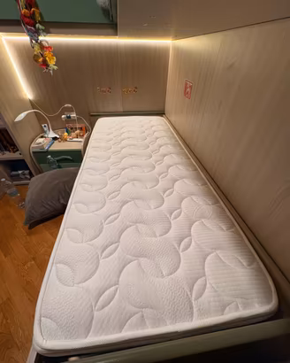 Letto contenitore,rete,materasso,lenzuola piumino