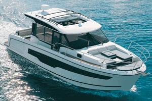 New Merry Fisher 1095 Coupe' S2 PKG Mercury 2x300