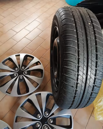 Ruota Scorta 175/65 R14 Dunlop + 4 Copricerchi 14"