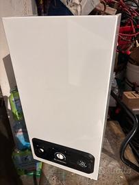 Caldaia scalda acqua Ariston Fast Premium