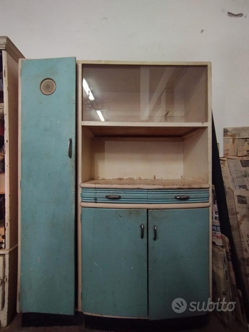 Credenza Vintage anni 50 Arredamento e Casalinghi In vendita a Oristano
