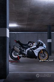 RSV4 1100 Factory Gold Edition