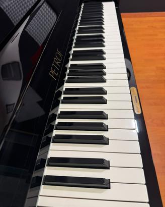 Pianoforte Petrof