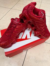 Nike SHOX SE red