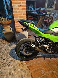 Scarico Slip-On Leovince LV CORSA CARBON FIBER