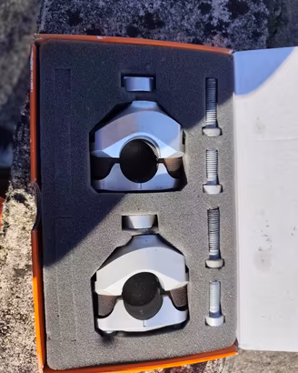 Sistema dell'assorbimento progr. manubrio per KTM