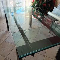 Tavolo in vetro Desalto Stilt