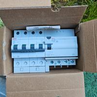 AEG E94C50 - magnetotermico 4P C50 6KA 4M

