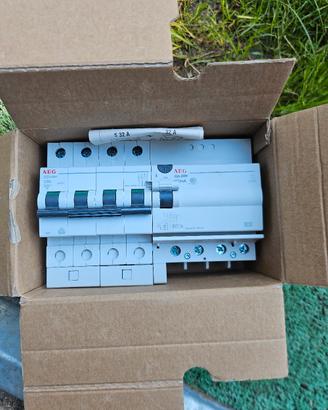 AEG E94C50 - magnetotermico 4P C50 6KA 4M

