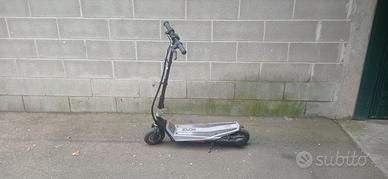 Monopattino elettrico Wayscral (Norauto)