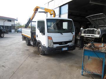 Nissan cabstar gru