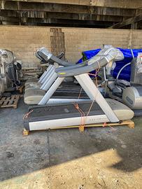 tapis roulant tecnogym exicite da palestra