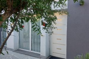 Vicino al mare ,3 camere,3 bagni,giardino